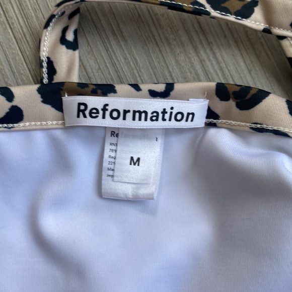 Reformation high leg cheetah print bikini bottom - Picture 3 of 3